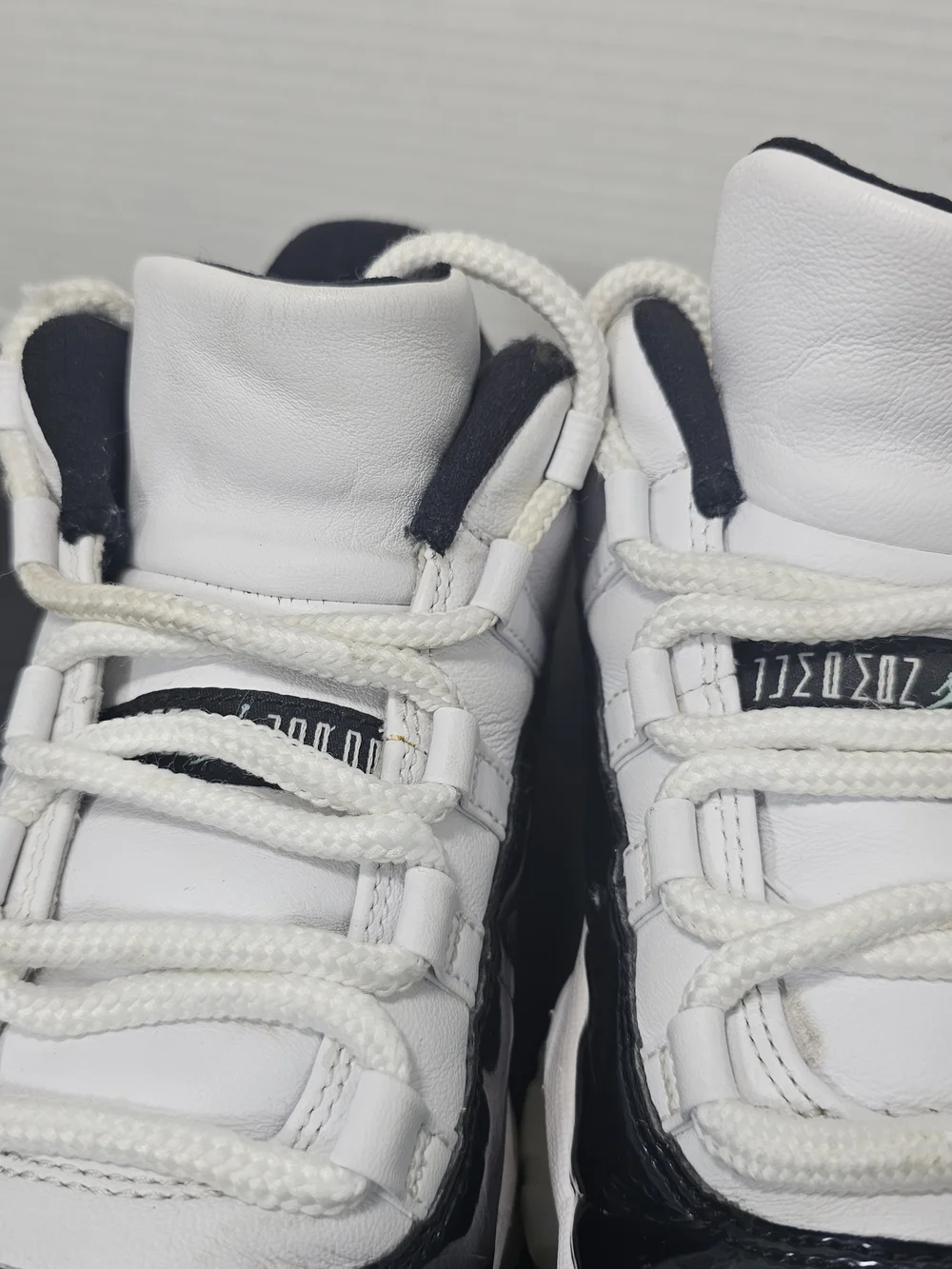 Jordan classic white